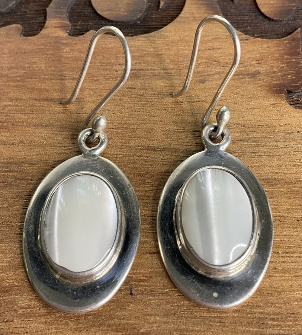 Vintage Sterling Silver Mother of Pearl MOP Dangle Drop Earrings 925